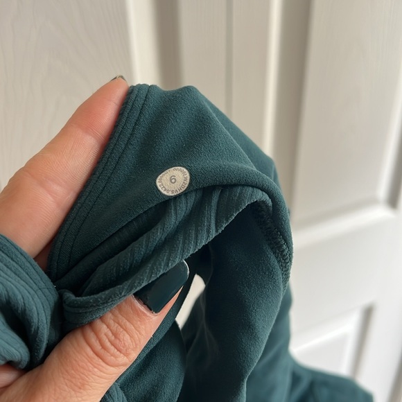 Lululemon Ribbed Sports Bra Size 6 - Picture 5 of 6